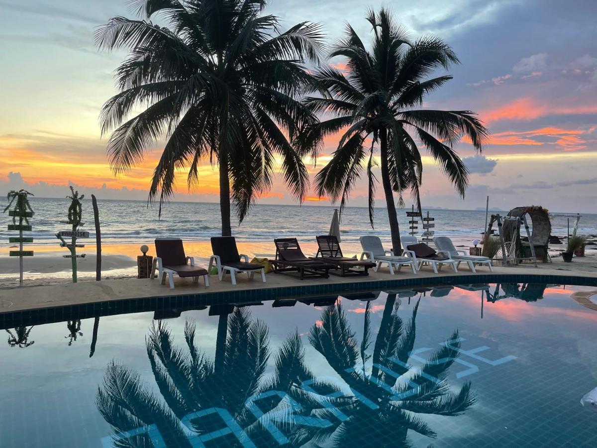Lanta Paradise Beach Resort Ko Lanta Kültér fotó