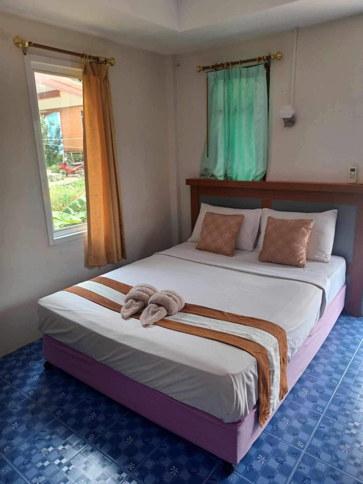 Lanta Paradise Beach Resort Ko Lanta Kültér fotó